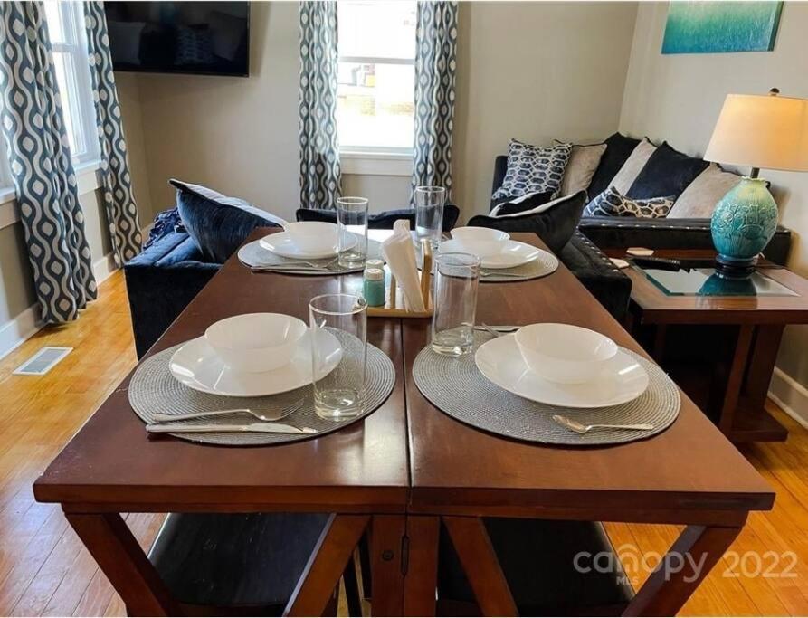 Charming Cottage In Morganton With Ample Parking エクステリア 写真